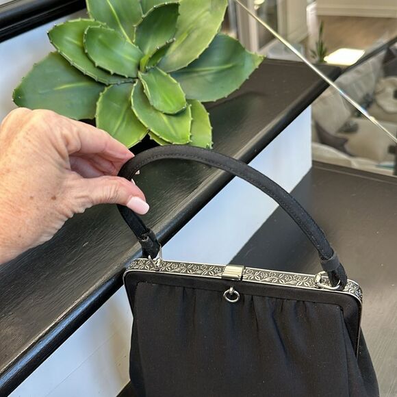 L and M vintage-look like new evening bag satchel purse black silver canvas - Picture 7 of 12